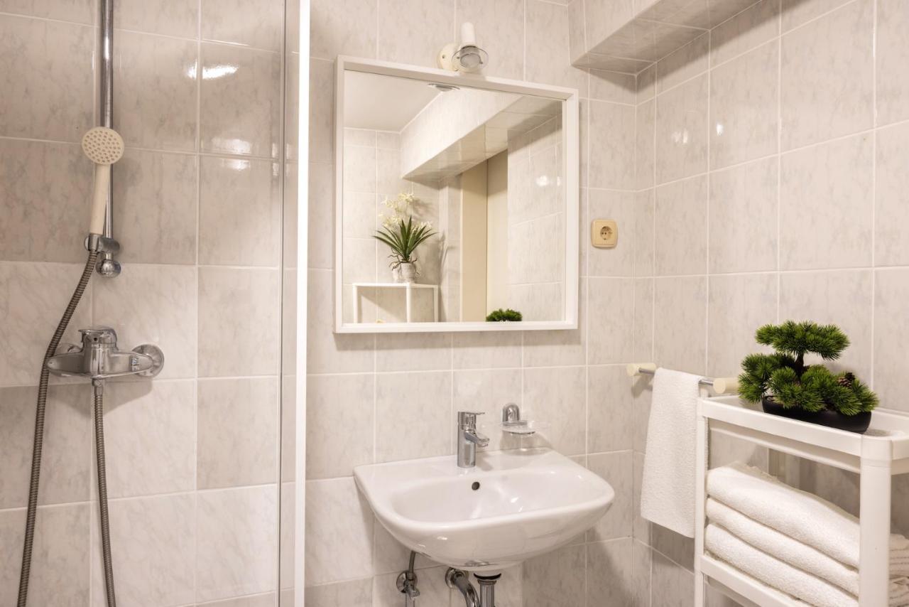 בגונג'ה נה גורנג'סקם Apartments Ladka מראה חיצוני תמונה
